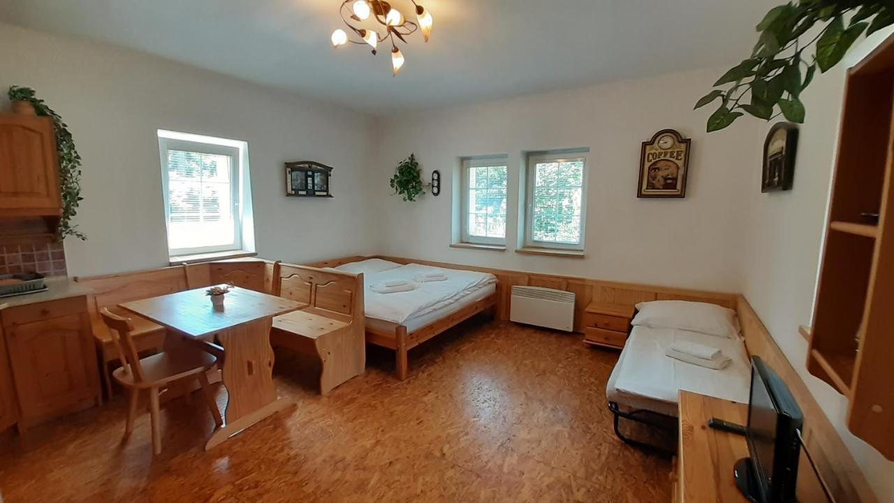 Resort Chribska Apartmany Adri 외부 사진