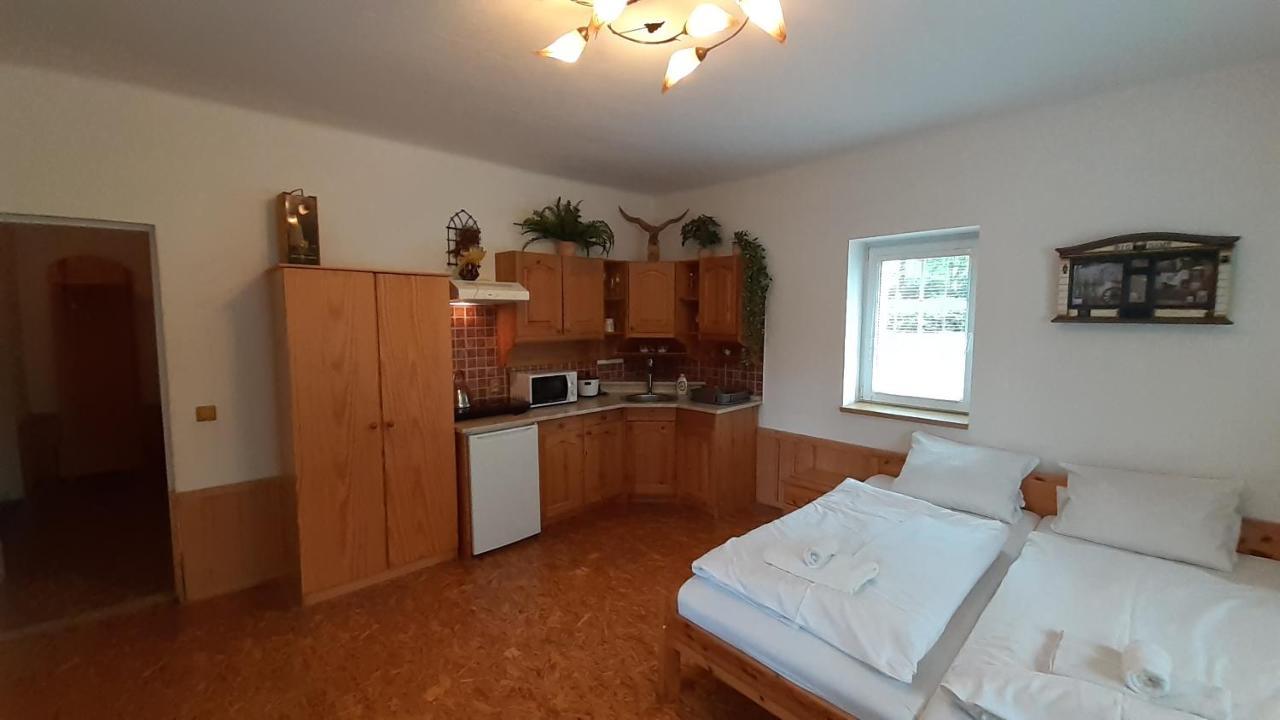 Resort Chribska Apartmany Adri 외부 사진