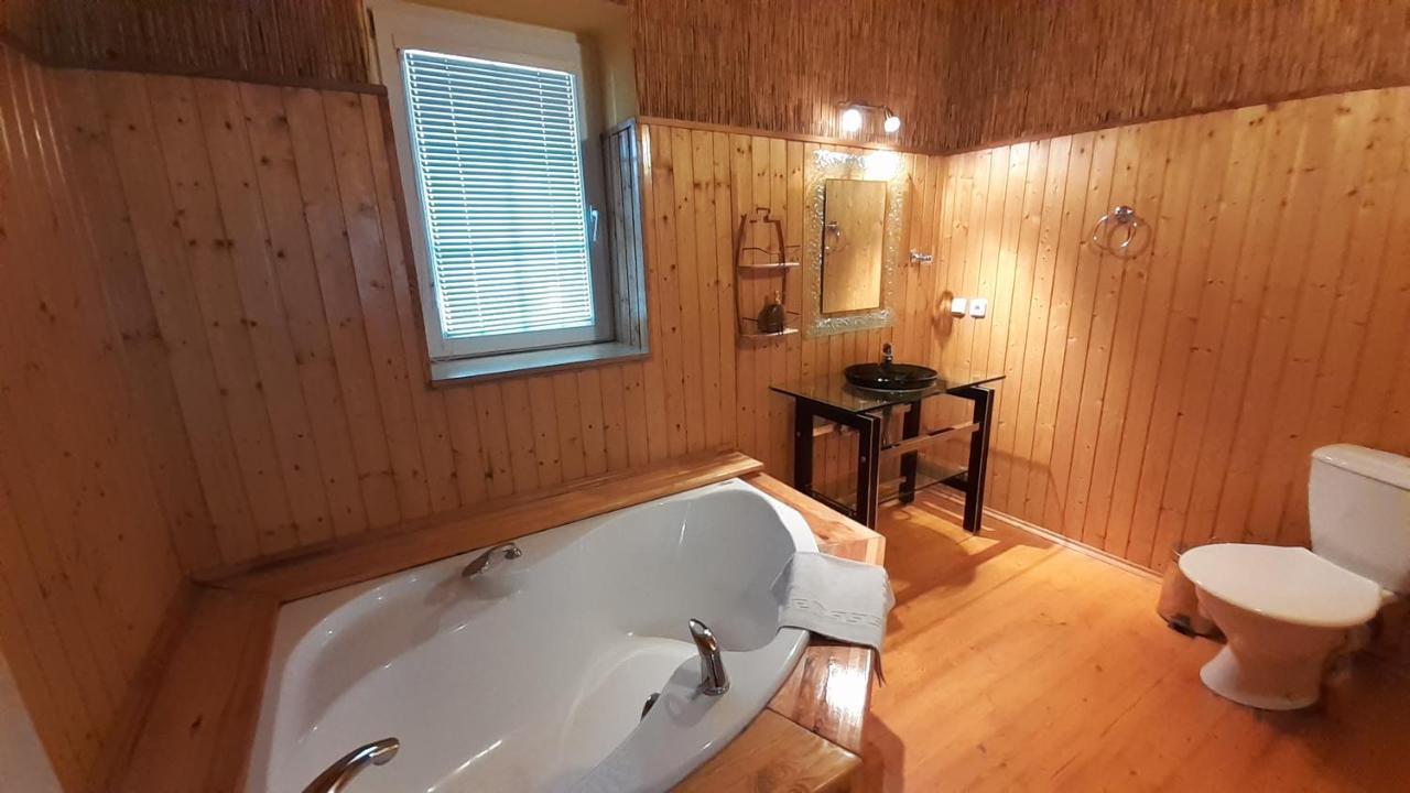 Resort Chribska Apartmany Adri 외부 사진