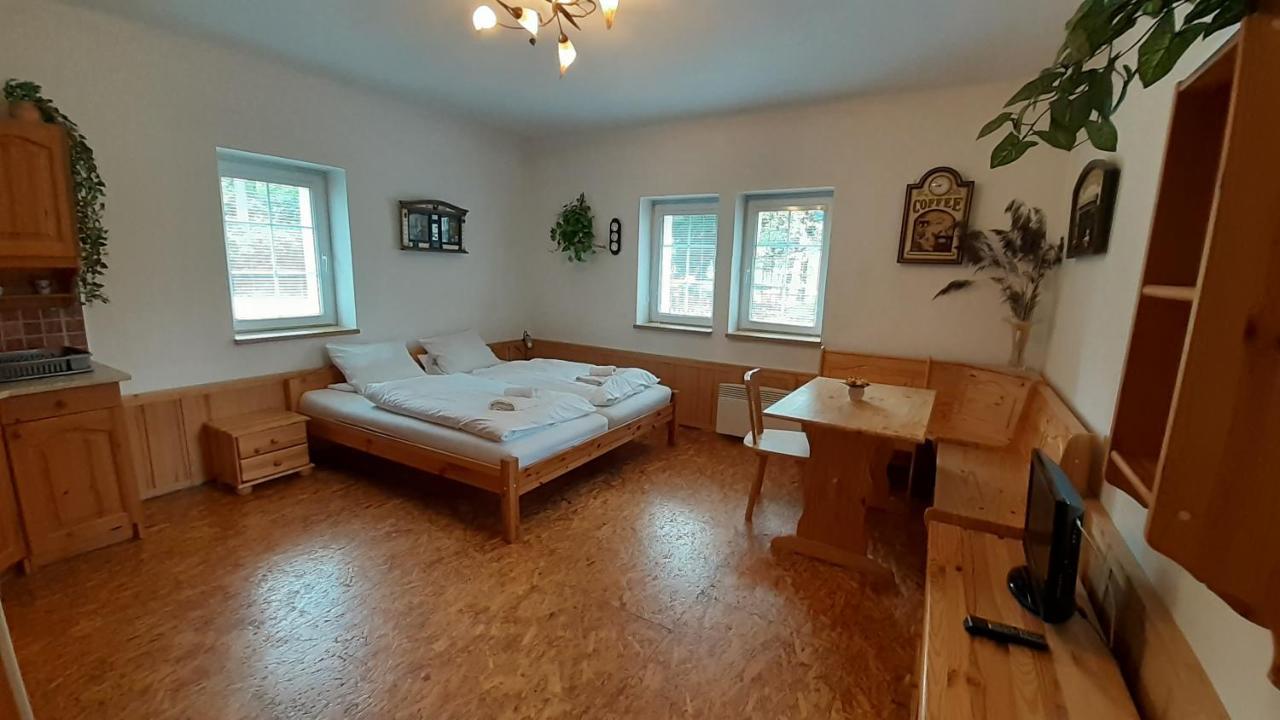 Resort Chribska Apartmany Adri 외부 사진